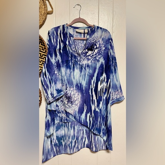 Chico's Woven Dreams Tulia V-neck Tunic Double Layer Asymmetrical Top Size 2 - Picture 1 of 5